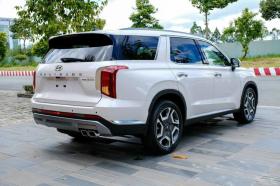 Tin tức giá xe: Hyundai Palisade giảm tới 150 triệu tại đại lý, giá thực tế ngang niêm yết Santa Fe