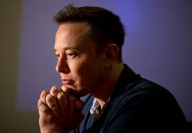 Tỷ phú Elon Musk bị điều tra vì nói đùa về 'ám sát ông Biden và bà Harris'