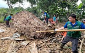 Làm tốt nhiều hoạt động phát sinh trong hè tình nguyện  第2张