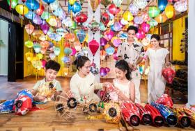  8x, 9x rủ nhau tìm về trung thu tuổi thơ tại 8WONDER Moon Festival 