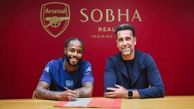  Raheem Sterling không tới MU, bất ngờ rẽ hướng gia nhập Arsenal 