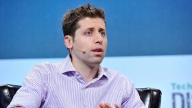 Sam Altman: 'AI thông minh hơn con người trong vài nghìn ngày tới' 