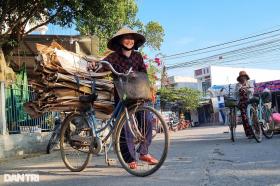 Phiên chợ độc đáo, người buôn khấm khá với thứ từng bỏ đi, rụng đầy vườn  第2张