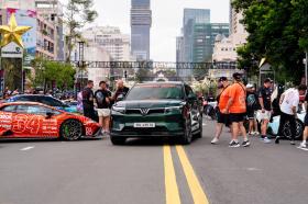 VinFast VF 7 và 9 gây ấn tượng tại sự kiện Gumball 3000  第11张